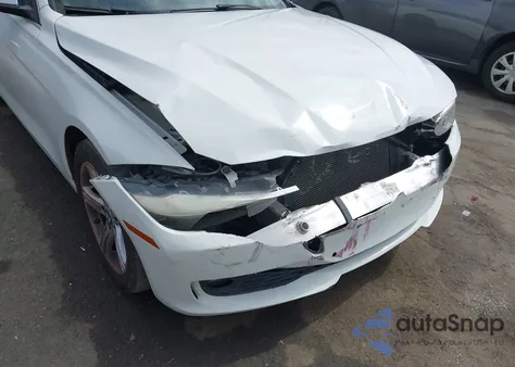 2015 BMW 328I из США, поврежденный, VIN WBA3C1C57FK117893